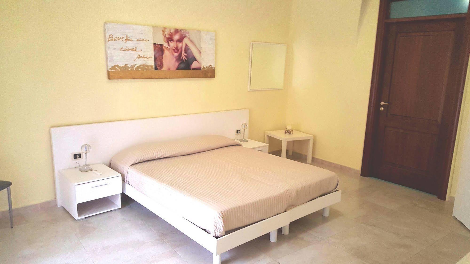 Four Rooms Agrigento Luaran gambar